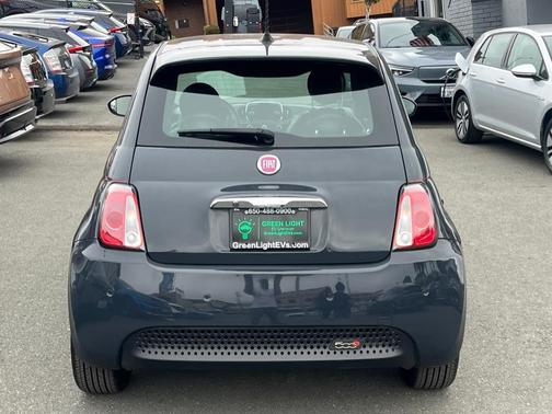 2018 FIAT 500e Battery Electric