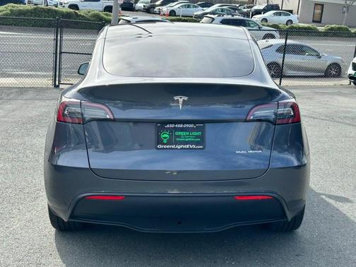 2023 Tesla Model Y Long Range AWD