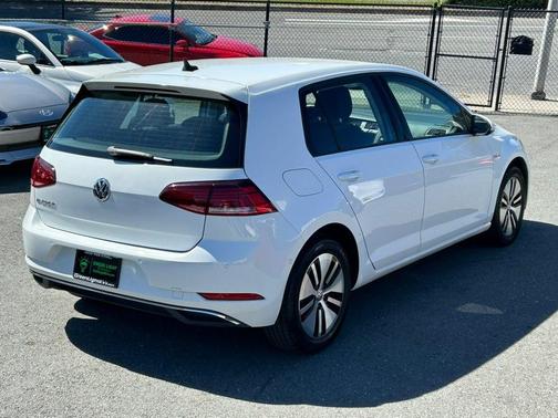 2019 Volkswagen e-Golf SEL Premium