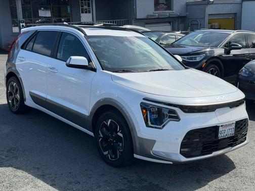 2023 Kia Niro EV Wave