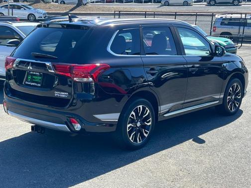 2018 Mitsubishi Outlander PHEV SEL