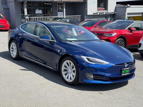 Deep Blue Metallic 2018 Tesla Model S 75D