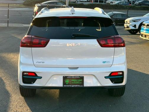 2022 Kia Niro EV S