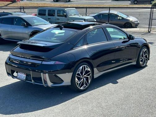 Onyx Black 2023 Hyundai IONIQ 6 Limited
