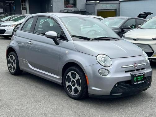 2018 FIAT 500e Battery Electric
