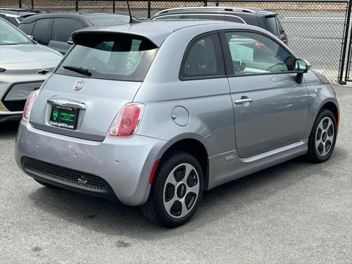2018 FIAT 500e Battery Electric