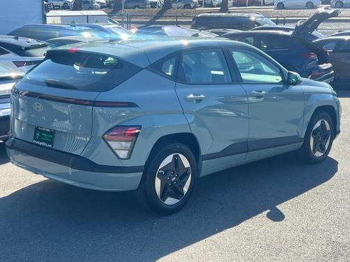 2024 Hyundai KONA EV SE
