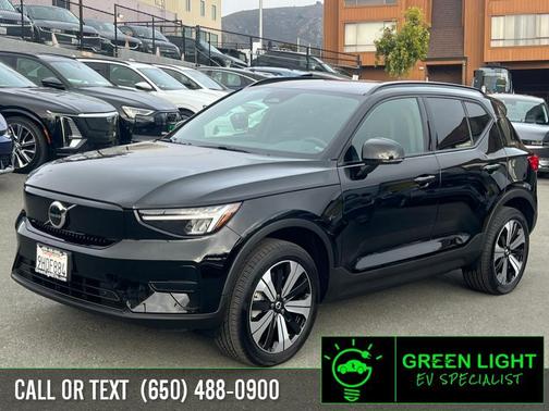 2023 Volvo XC40 Recharge Pure Electric Twin Core