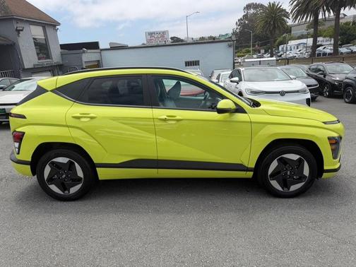 Neoteric Yellow 2024 Hyundai KONA EV SEL