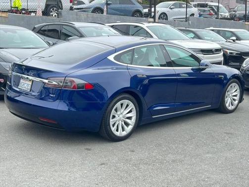 2018 Tesla Model S 75D