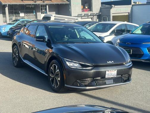 2022 Kia EV6 Wind