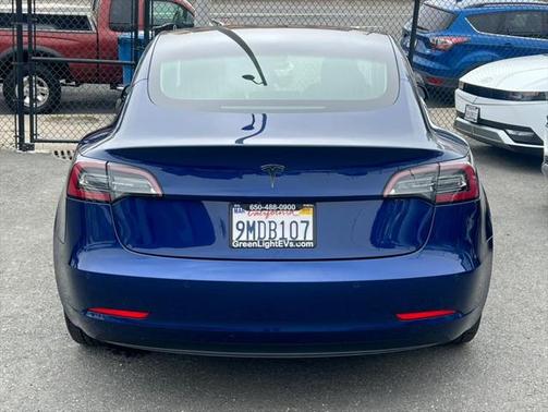 2019 Tesla Model 3 Standard Range Plus