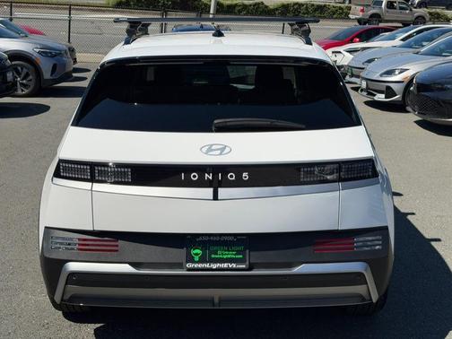 2025 Hyundai IONIQ 5 SEL