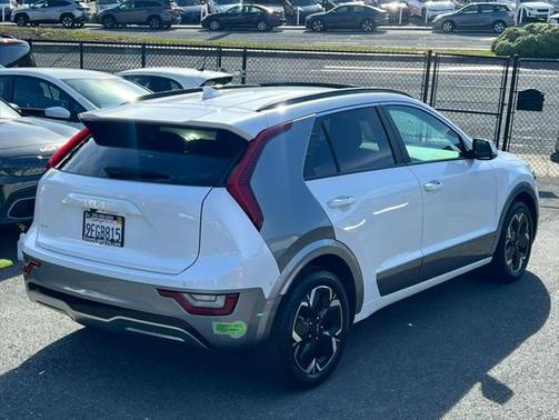 2023 Kia Niro EV Wave