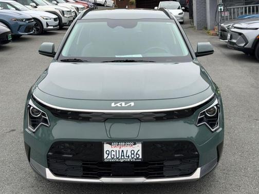 Cityscape Green 2023 Kia Niro EV Wind