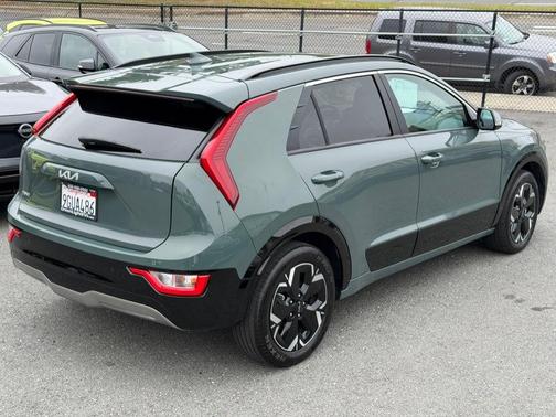 Cityscape Green 2023 Kia Niro EV Wind