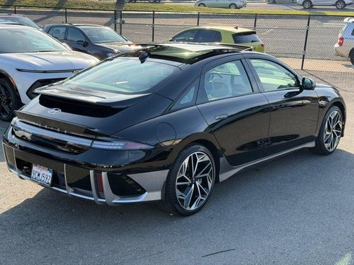 2023 Hyundai IONIQ 6 Limited