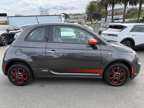 2018 FIAT 500e Battery Electric