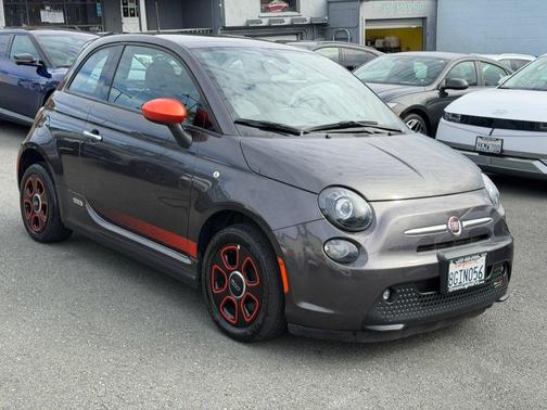 2018 FIAT 500e Battery Electric