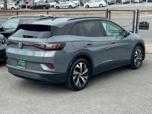 2023 Volkswagen ID.4 Pro