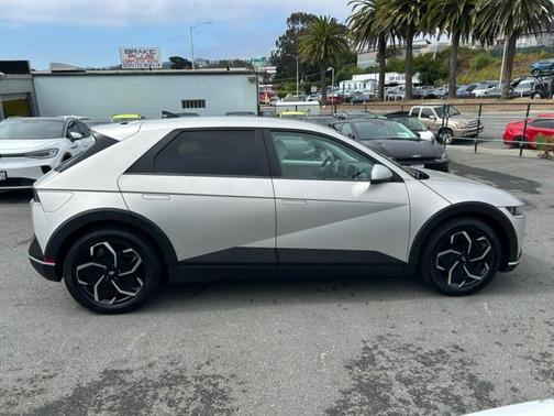Gravity Gold (Matte Gold) 2023 Hyundai IONIQ 5 SEL