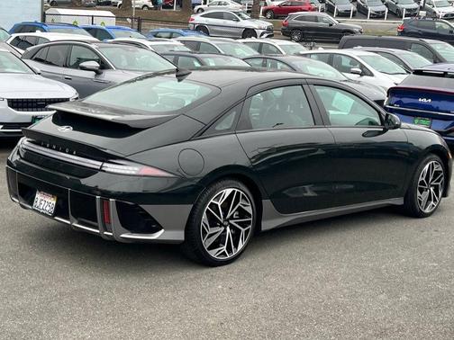 2023 Hyundai IONIQ 6 SEL