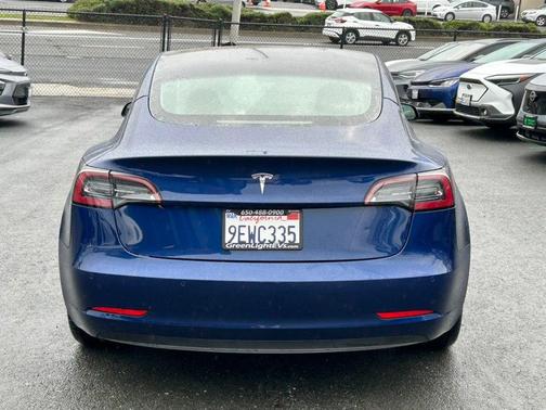 2022 Tesla Model 3 Standard Range