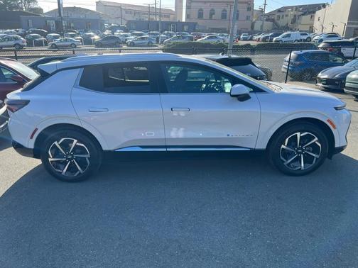 2024 Chevrolet Equinox EV 2LT