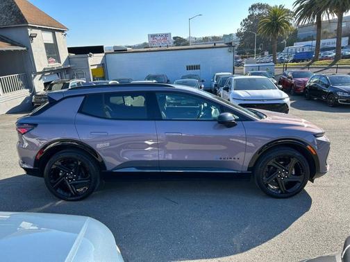 2024 Chevrolet Equinox EV RS