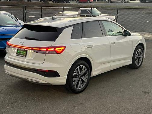 2023 Audi Q4 e-tron Premium Plus 40 RWD