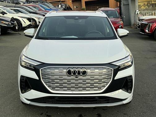 2023 Audi Q4 e-tron Premium Plus 40 RWD