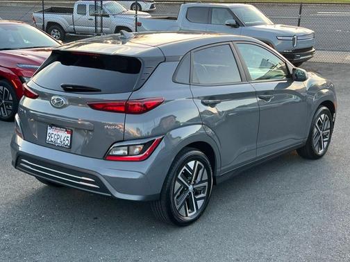 2023 Hyundai KONA EV SEL