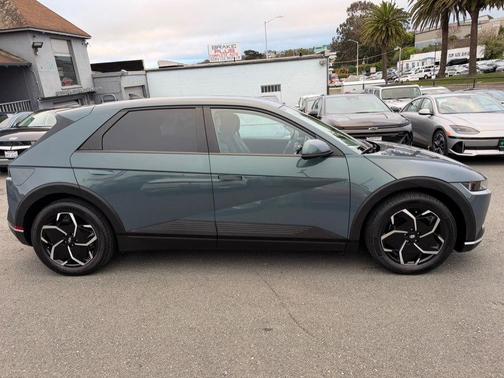 2023 Hyundai IONIQ 5 SEL