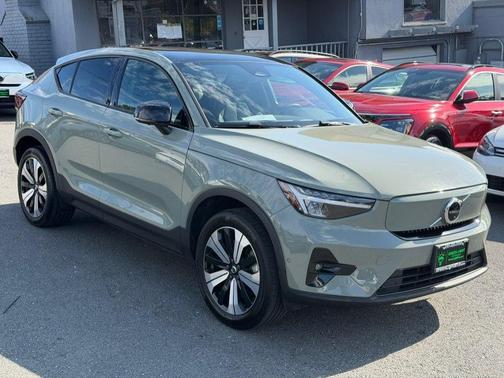2023 Volvo C40 Recharge Pure Electric Twin Plus