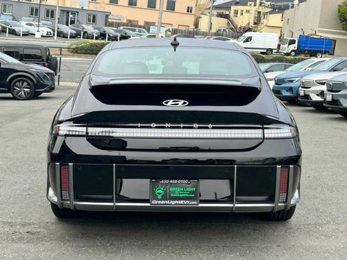 Onyx Black 2024 Hyundai IONIQ 6 SE