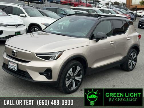 Bright Dusk Metallic 2023 Volvo XC40 Recharge Pure Electric Twin Plus