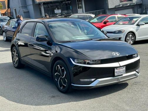 2024 Hyundai IONIQ 5 SEL