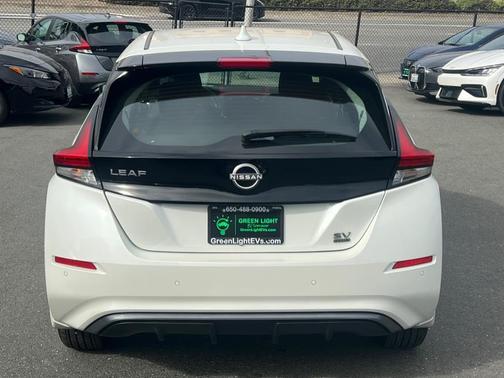 2024 Nissan Leaf SV PLUS