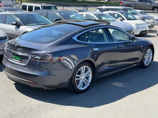 2015 Tesla Model S 75D