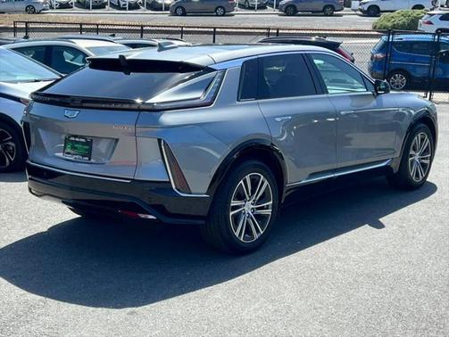 2024 Cadillac LYRIQ Luxury w/1SC