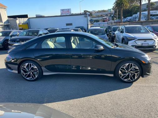 2024 Hyundai IONIQ 6 SEL