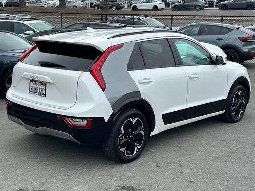 2023 Kia Niro EV Wave