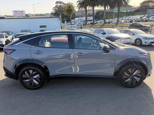 2024 Nissan ARIYA VENTURE+