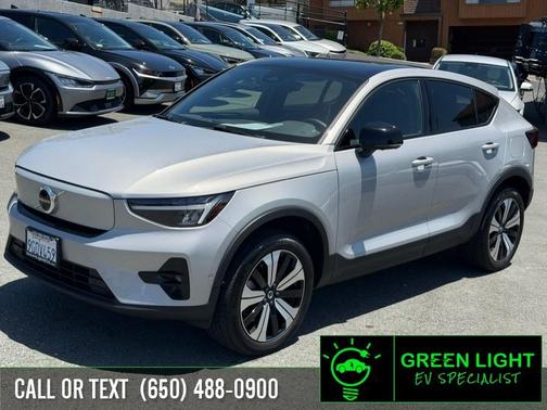 Silver Dawn Metallic 2023 Volvo C40 Recharge Pure Electric Twin Plus