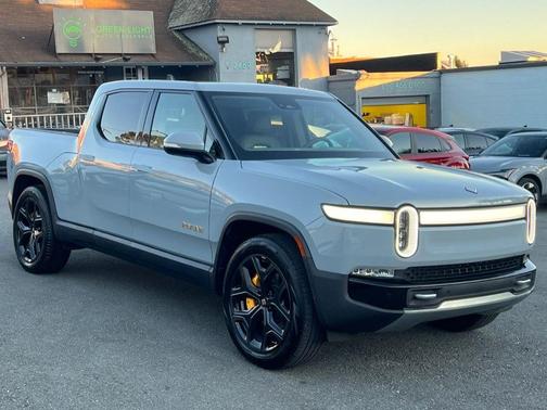 2023 Rivian R1T Adventure Quad Motor Large Pack