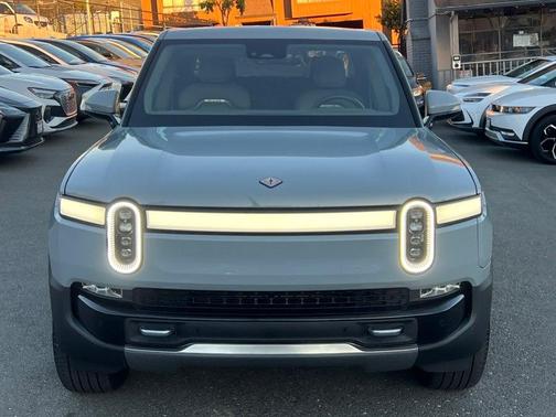 2023 Rivian R1T Adventure Quad Motor Large Pack