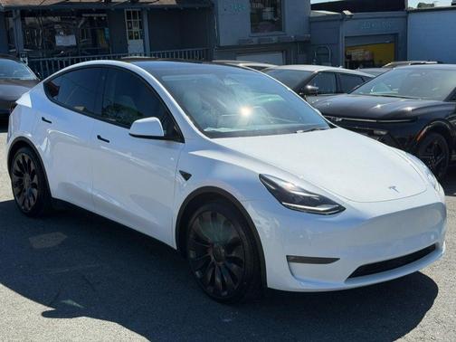 2022 Tesla Model Y Performance Dual Motor All-Wheel Drive