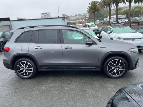 2023 Mercedes-Benz EQB 250 Base