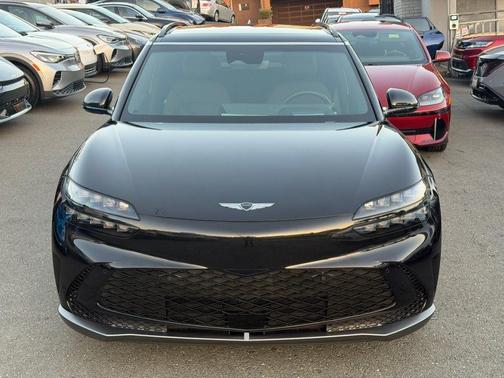 2024 Genesis GV60 Standard RWD