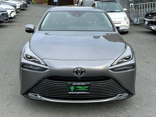 2023 Toyota Mirai Base